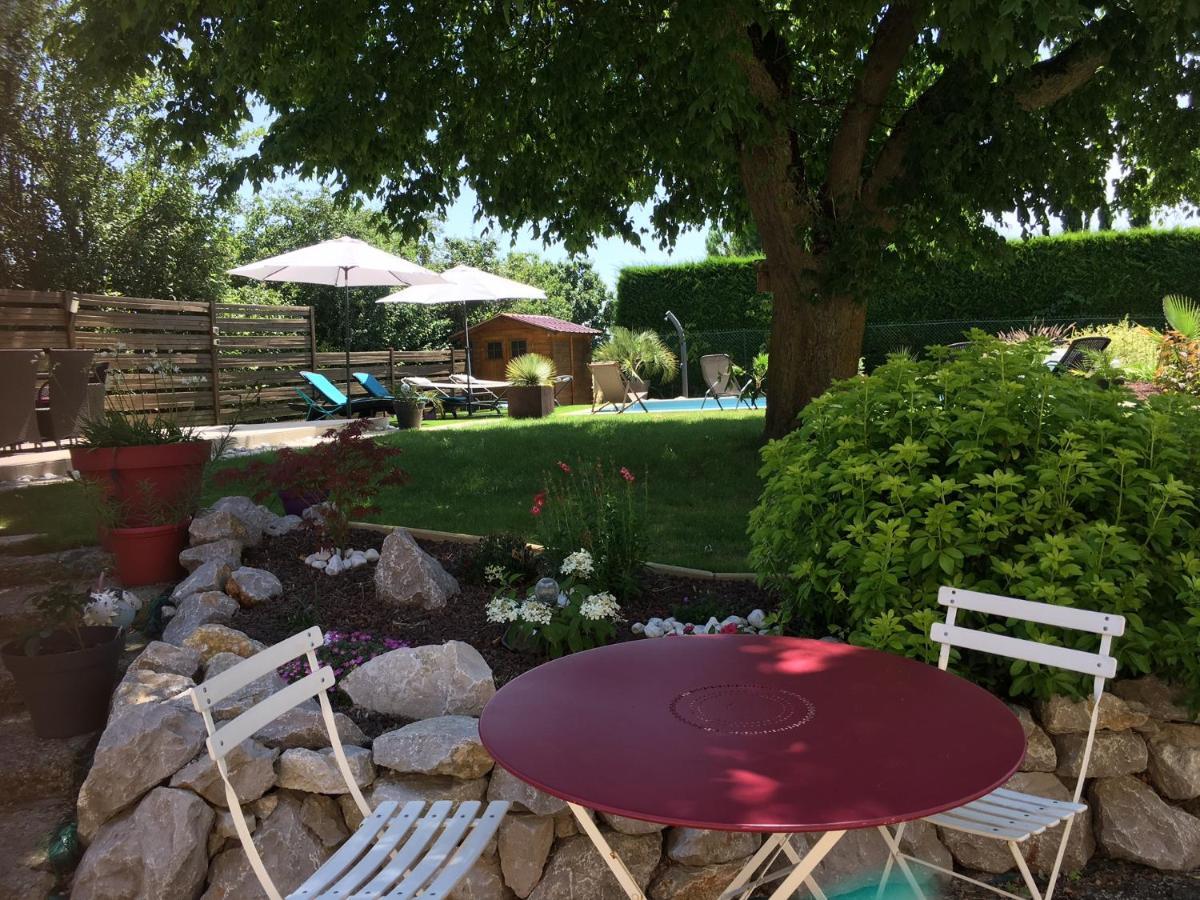 Bed and Breakfast Domaine De La Vigne Cadalen Екстер'єр фото