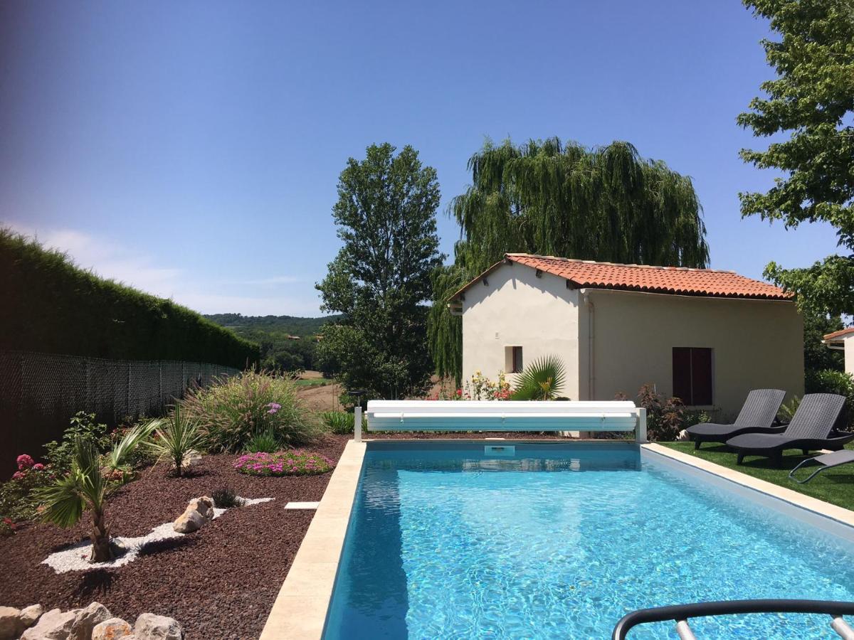 Bed and Breakfast Domaine De La Vigne Cadalen Екстер'єр фото