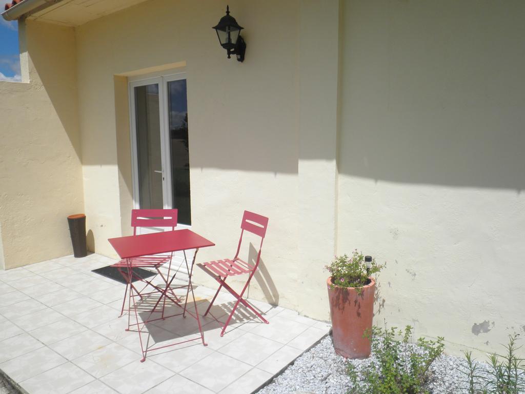 Bed and Breakfast Domaine De La Vigne Cadalen Екстер'єр фото