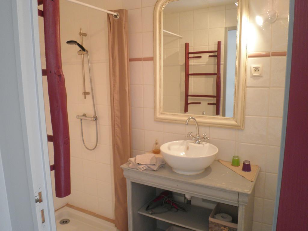 Bed and Breakfast Domaine De La Vigne Cadalen Екстер'єр фото