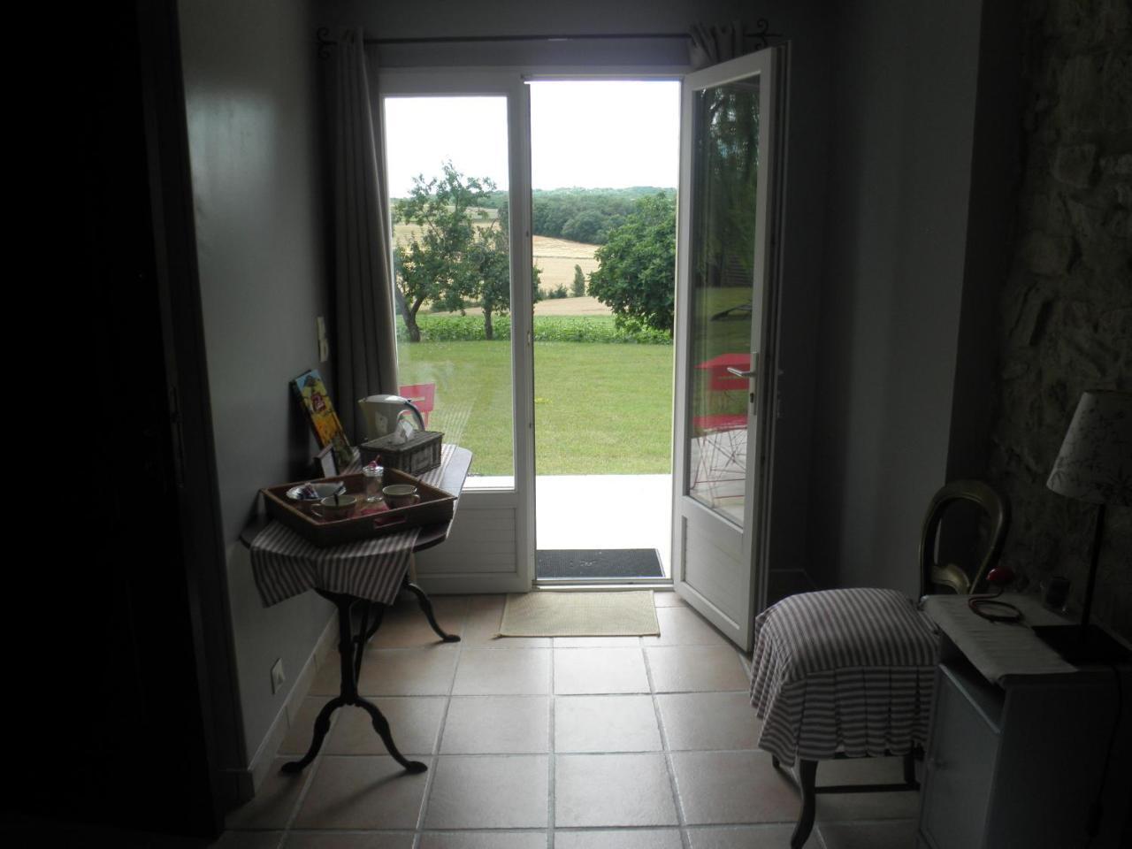 Bed and Breakfast Domaine De La Vigne Cadalen Екстер'єр фото